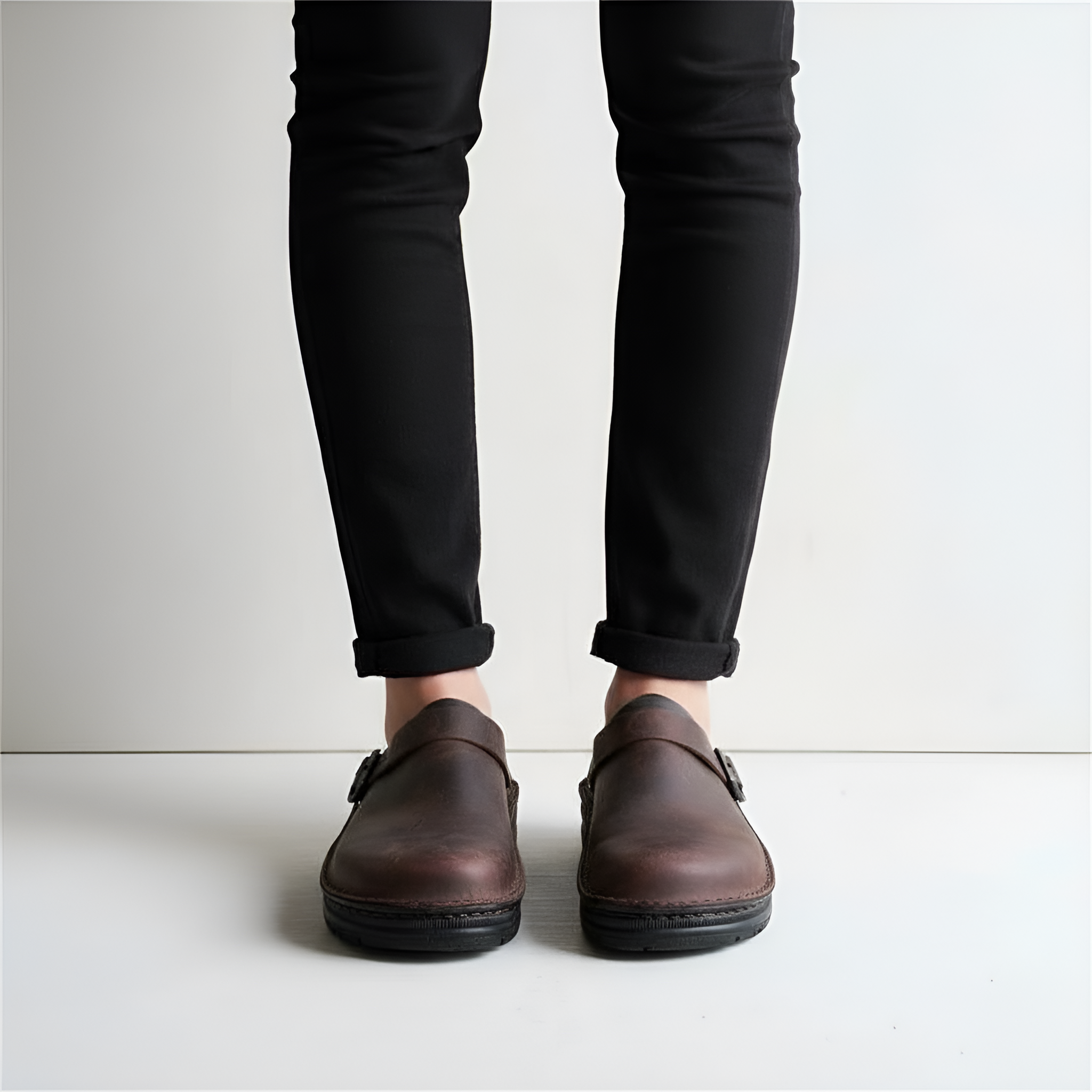 Men’s Leather Slip-On Work Clogs with Adjustable Strap and Cushioned Sole