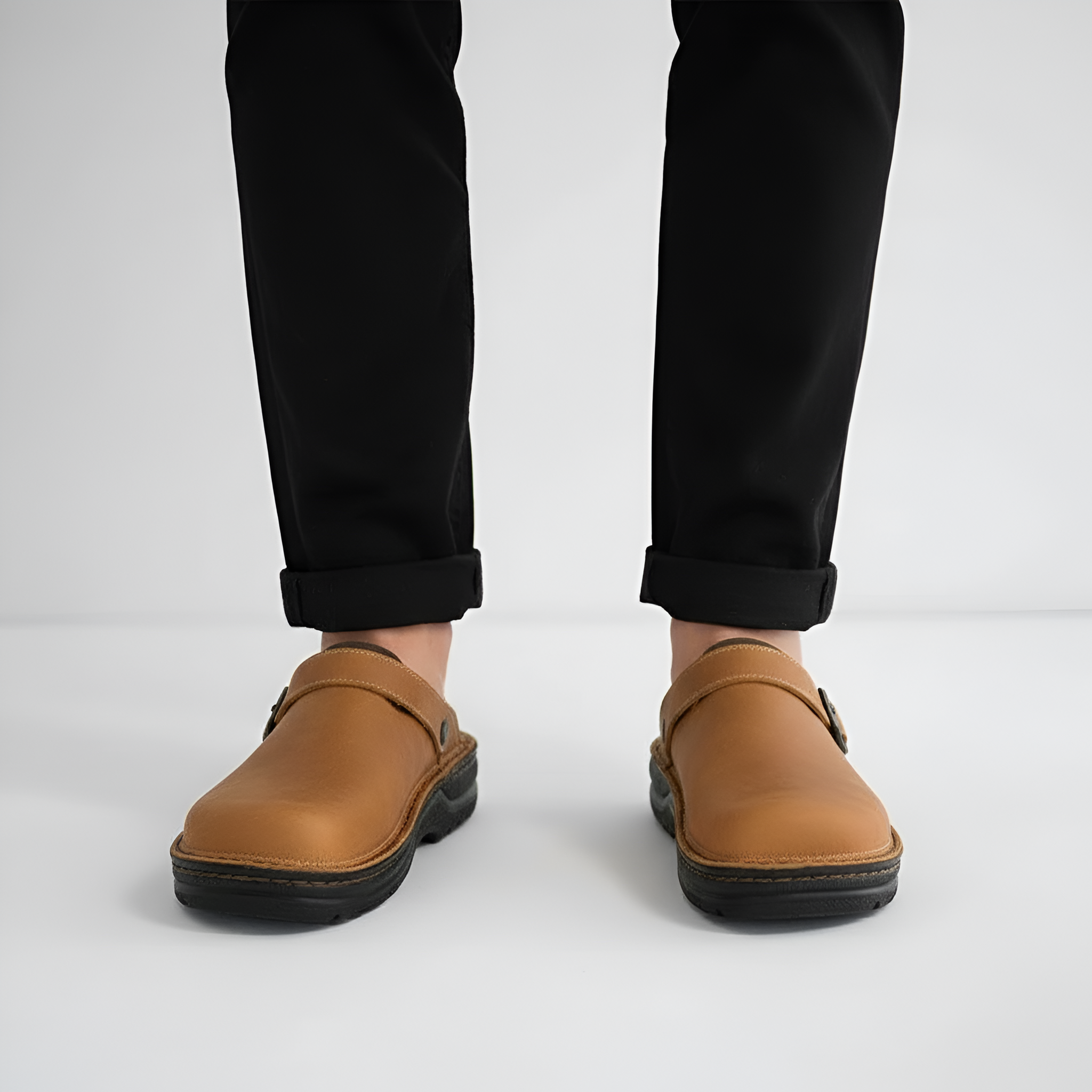 Papuci ortopedici din piele