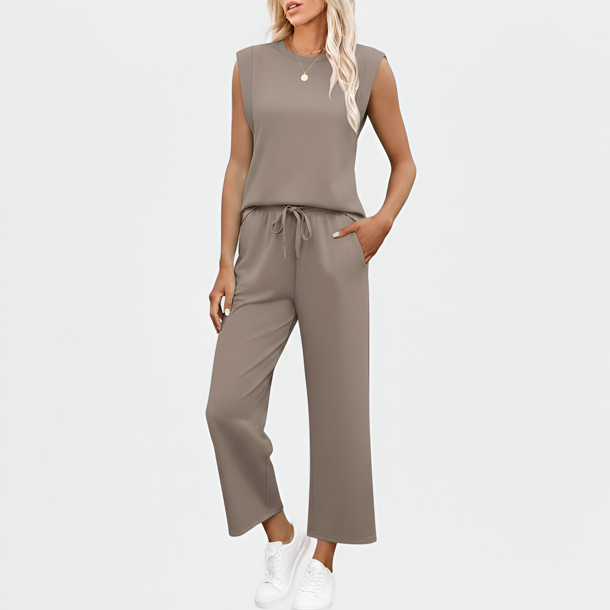 Ensemble détente deux pièces pour femme : haut sans manches et pantalon large