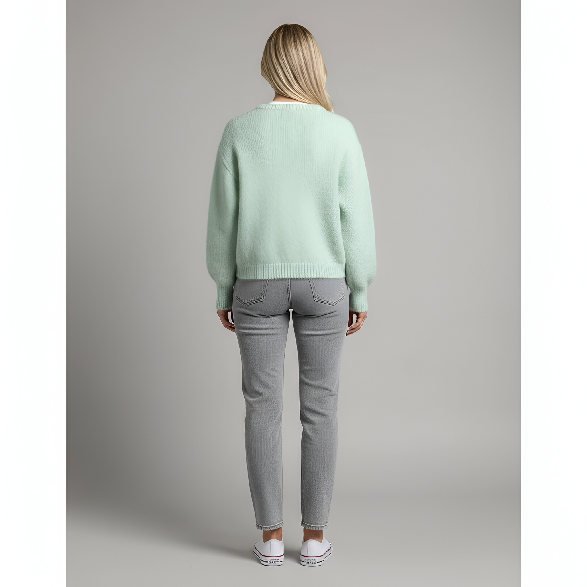 Damenstrickjacke mit Knopfleiste und lockerem Schnitt