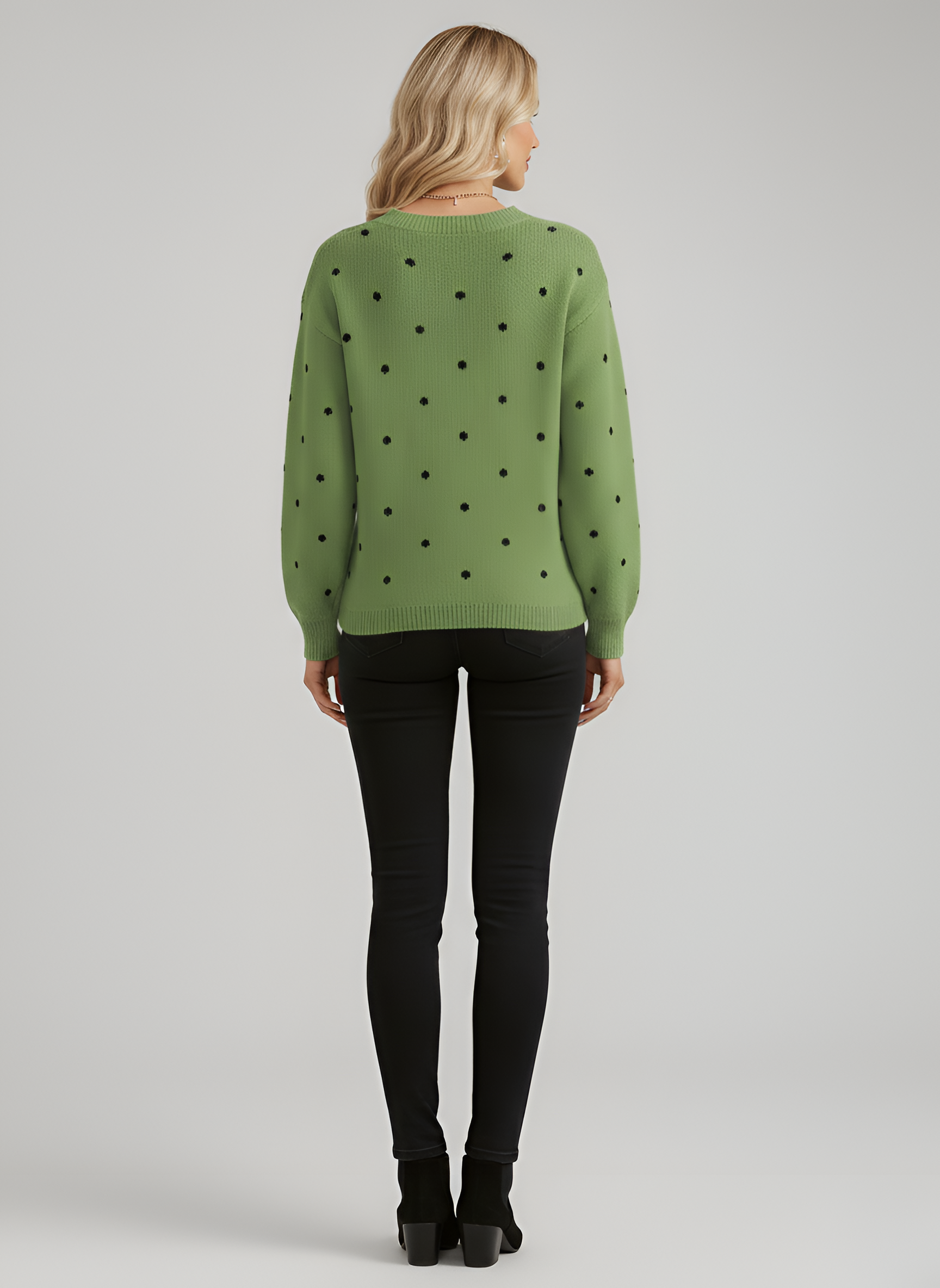 Dámský pletený svetr By Assuli s puntíkovaným vzorem a kulatým výstřihem