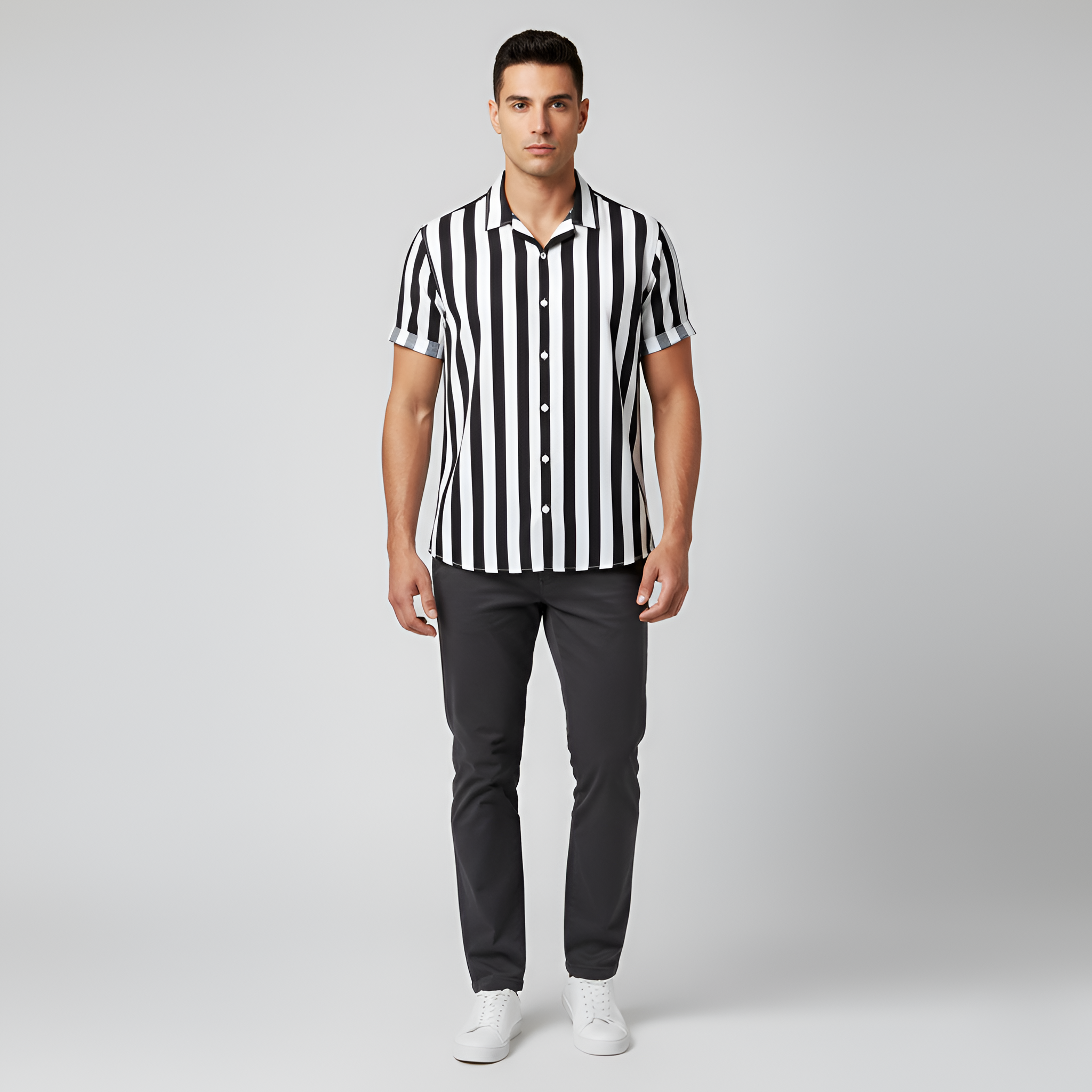 Camisa de hombre a rayas de manga corta con botones, camisa ligera casual de verano