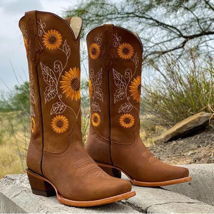 Women’s Embroidered Cowboy Boots | Western Elegance with Sunflower Detail